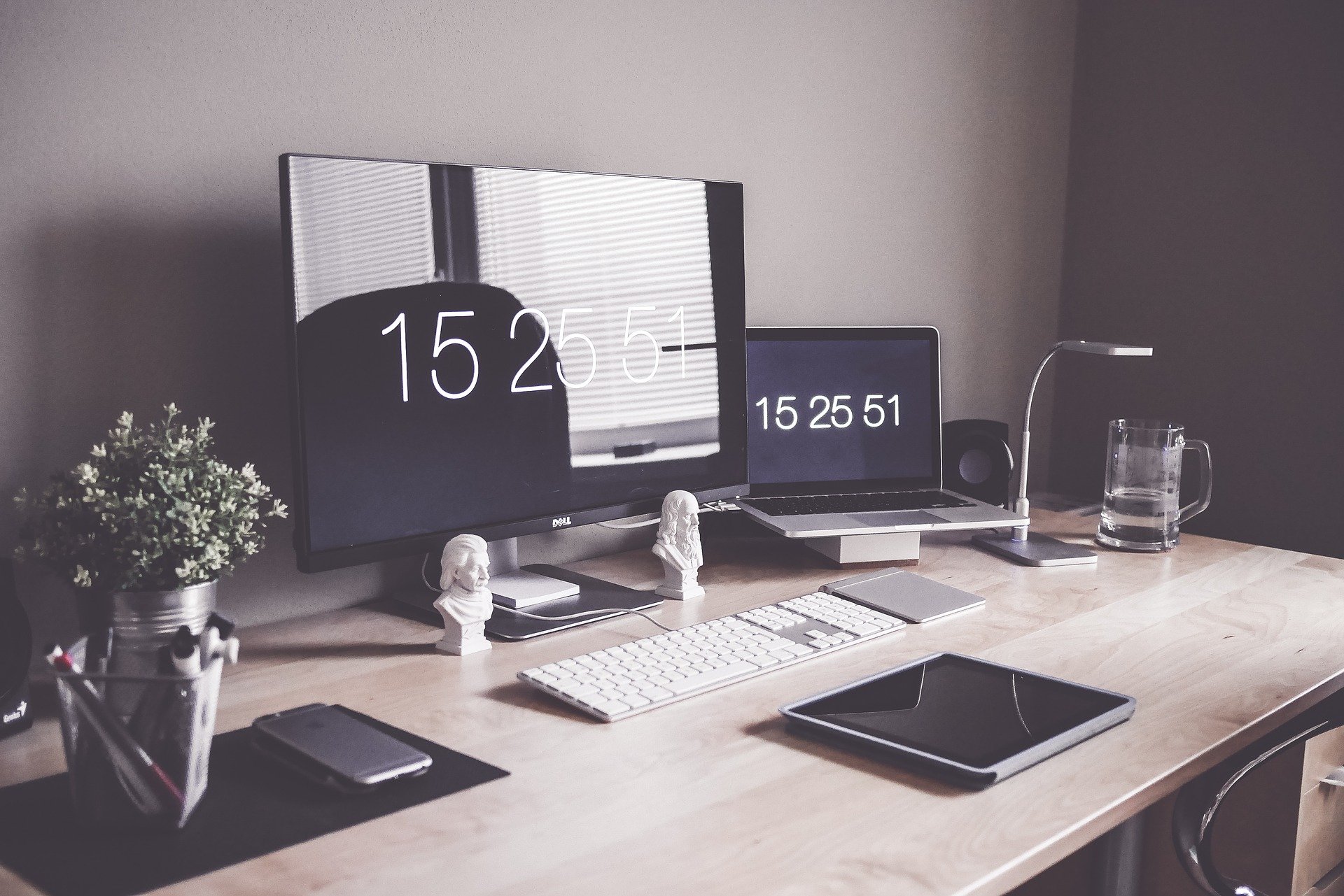 home-office-g836187673_1920